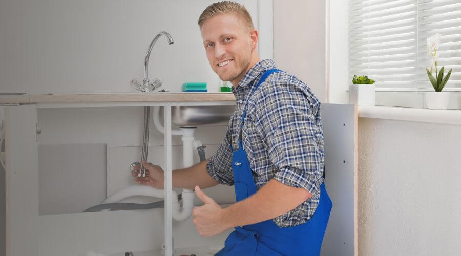 Professional sink repair in Leavenworth, KS